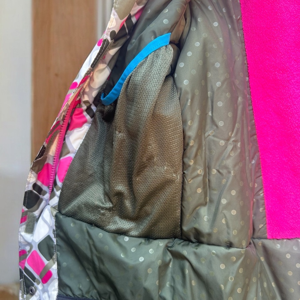 Girls Columbia Hooded Winter Coat - Size 14/16 - Pink/Gray/Olive - Picture 11 of 12